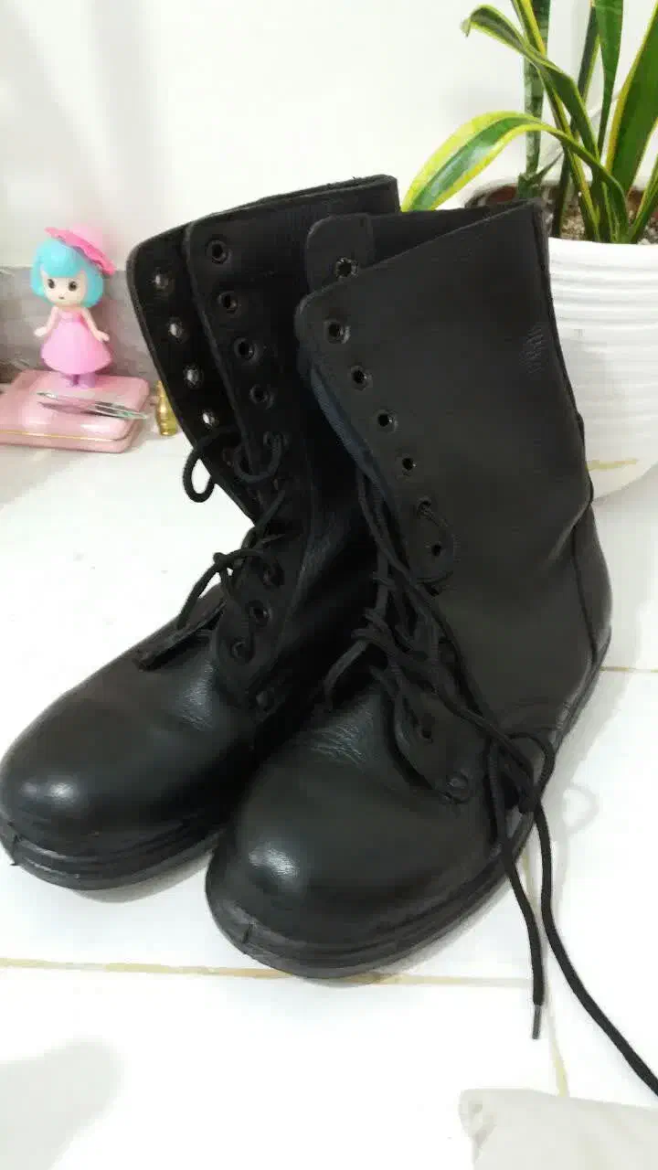 پوتین سربازی نو سایز ۴۱|کیف، کفش، کمربند|رشت, چمارسرا|دیوار