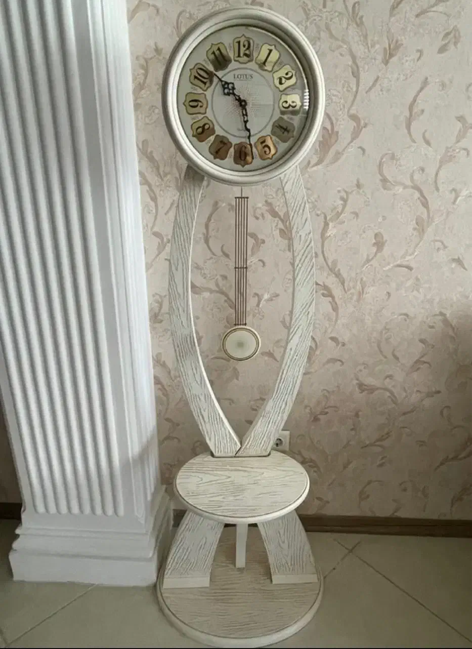 ساعت ایستاده|ساعت دیواری و تزئینی|بجنورد, |دیوار