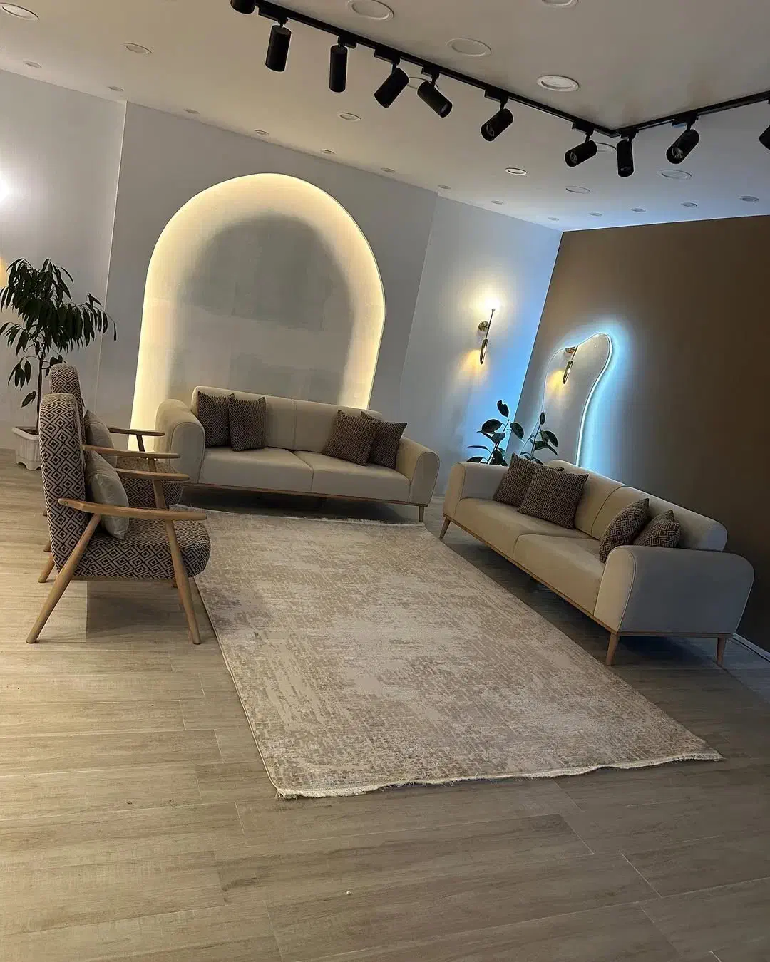 مبل راحتی ۸۸۸|مبلمان خانگی و میز عسلی|مشکین‌دشت, |دیوار