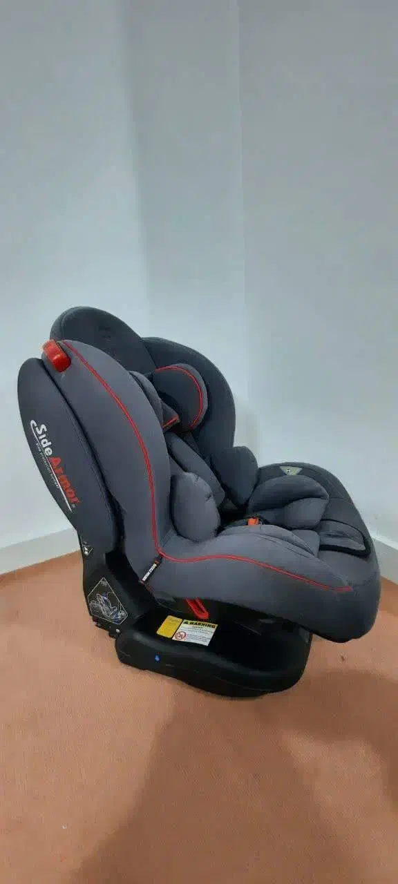 صندلی کودک ماشین|تخت و صندلی بچه|هشتگرد, شهرک اداری|دیوار