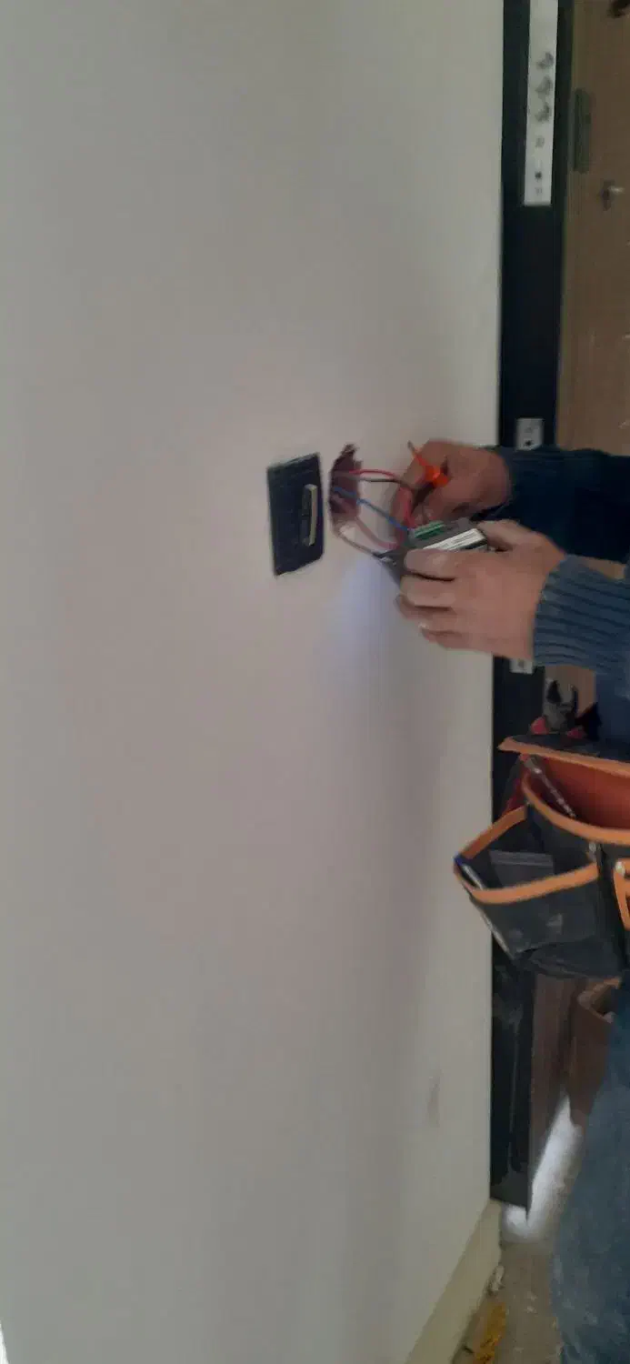 برق کشی ساختمان|خدمات پیشه و مهارت|تربت جام, حافظ|دیوار