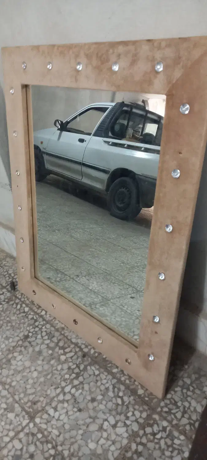 آینه|آینه|رشت, شهرک قدس|دیوار