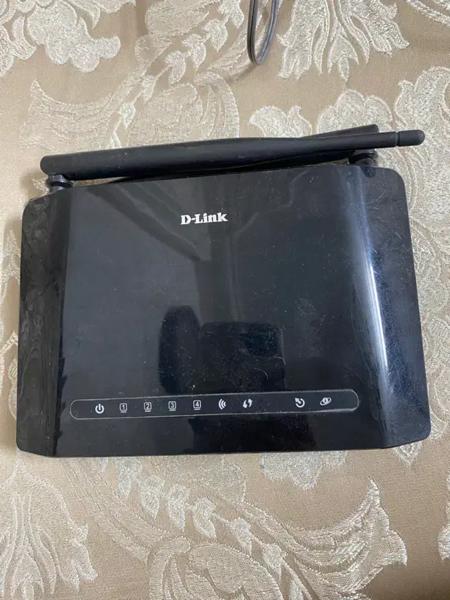 مودم اینترنت وای فای|مودم و تجهیزات شبکه|قم, زند آباد|دیوار