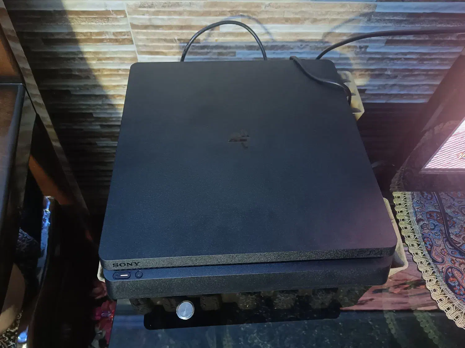 ps4اسلیم یک ترابایت ریجن اسیا با دو دسته|کنسول، بازی ویدئویی و آنلاین|کرمان, |دیوار