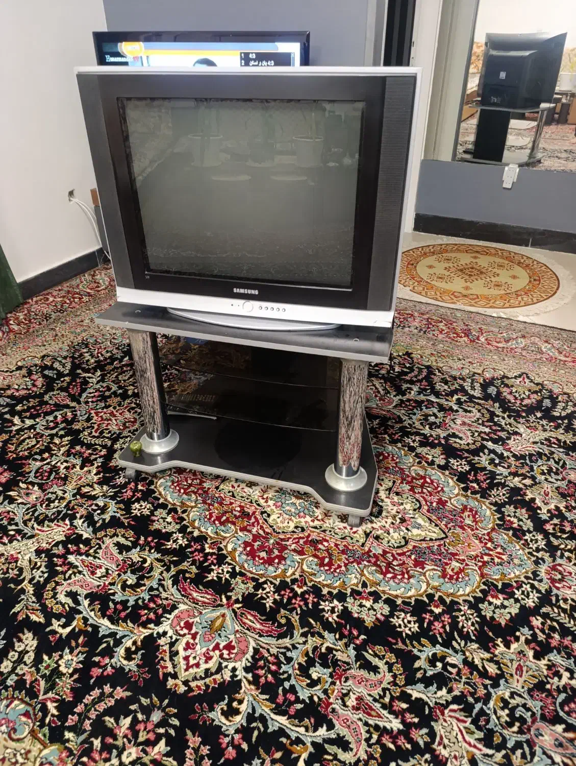 تلویزیون ۲۹اینچ سامسونگ کنترل دار|تلویزیون و پروژکتور|رودهن, |دیوار
