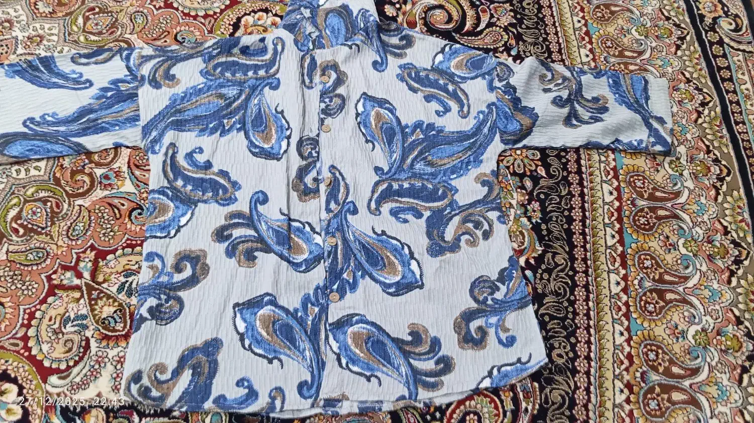 ساحلی|لباس|سقز, |دیوار