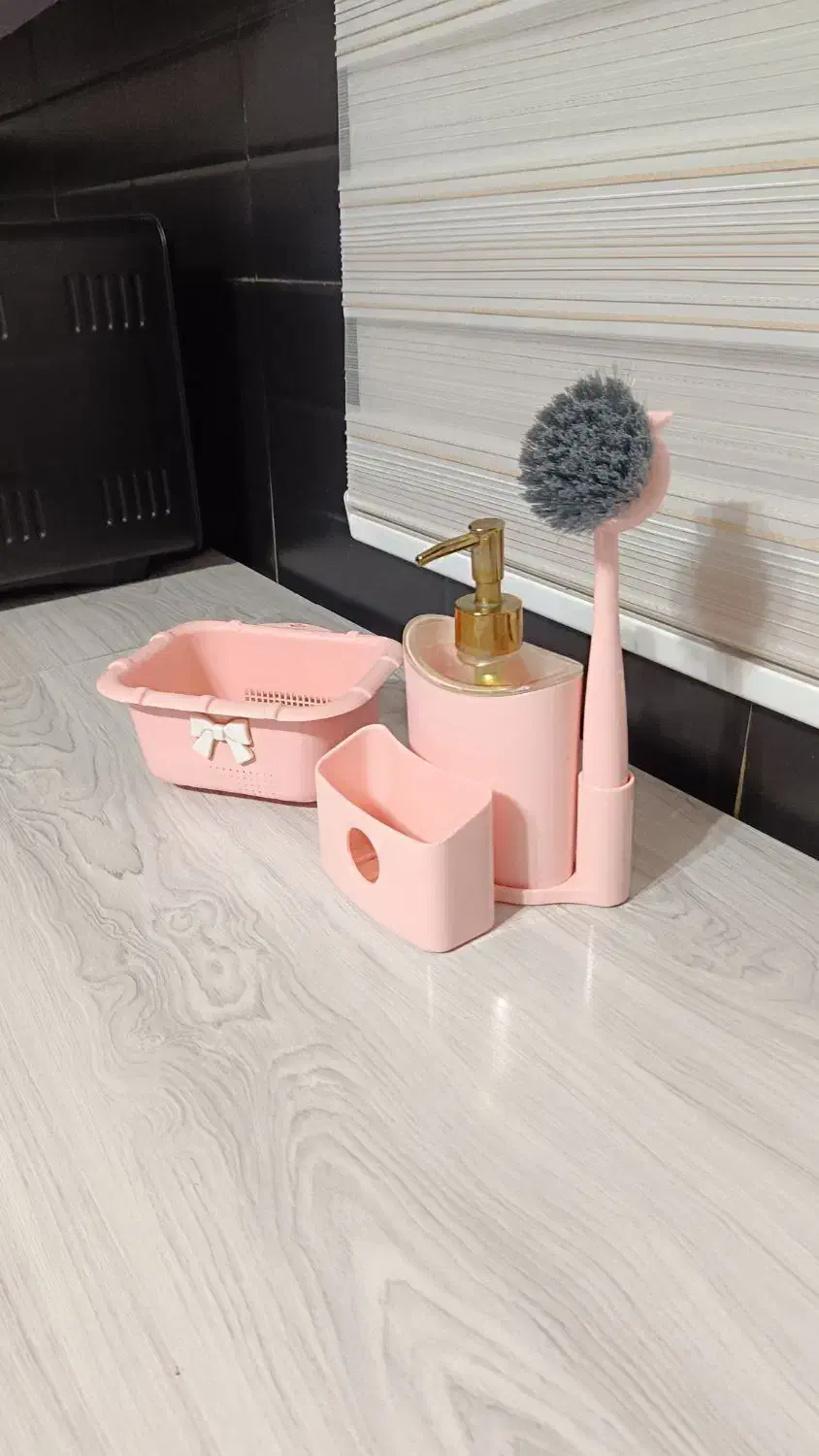 جااسکاج و مایع و تفاله گیر|ظروف نگهدارنده، پلاستیکی، یک‌بارمصرف|پیشوا, |دیوار