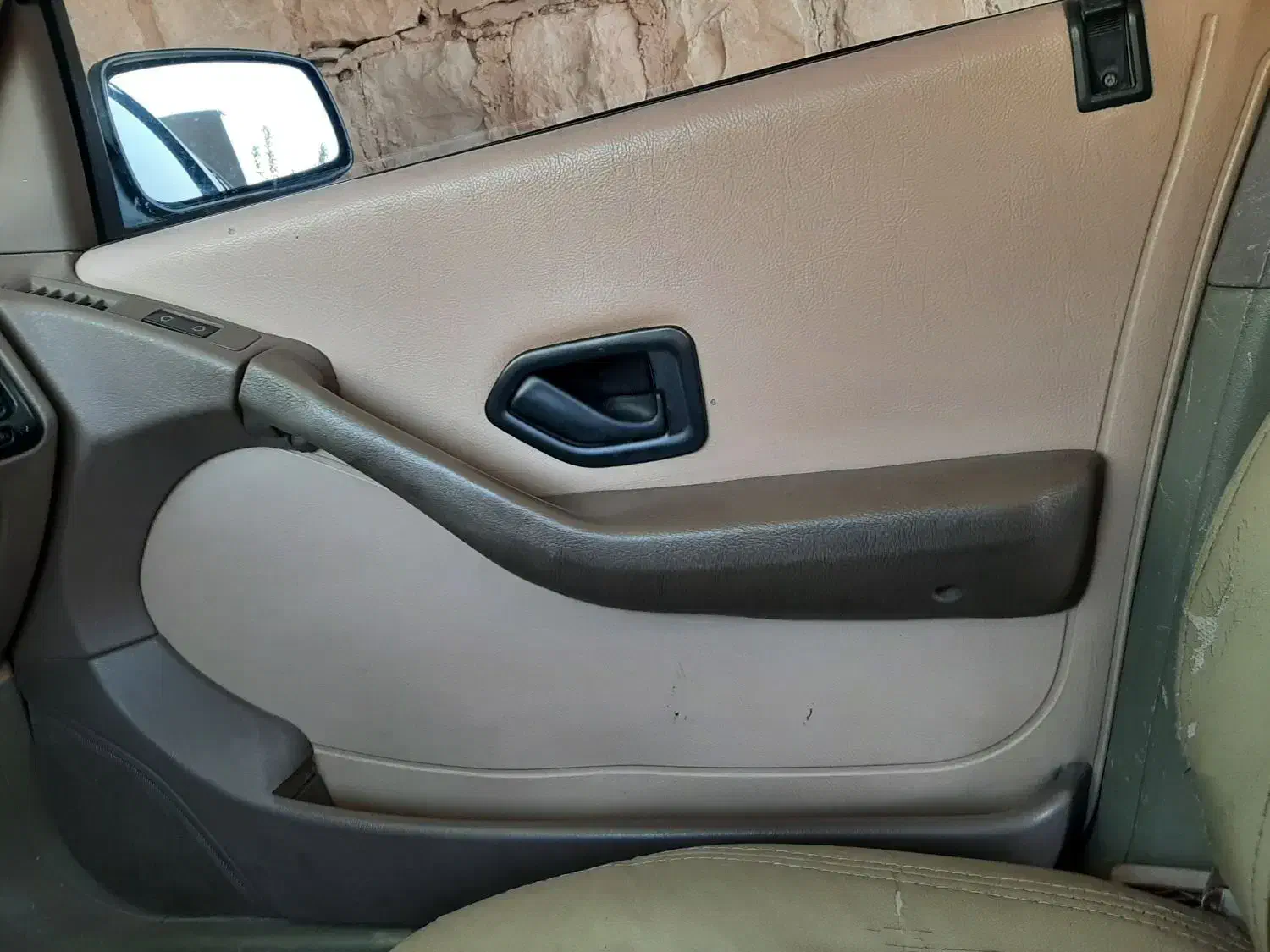 چهار تا روکش در 405 درحدنو معاوضه روکش تیوفایو|قطعات یدکی و لوازم جانبی|چرداول, |دیوار