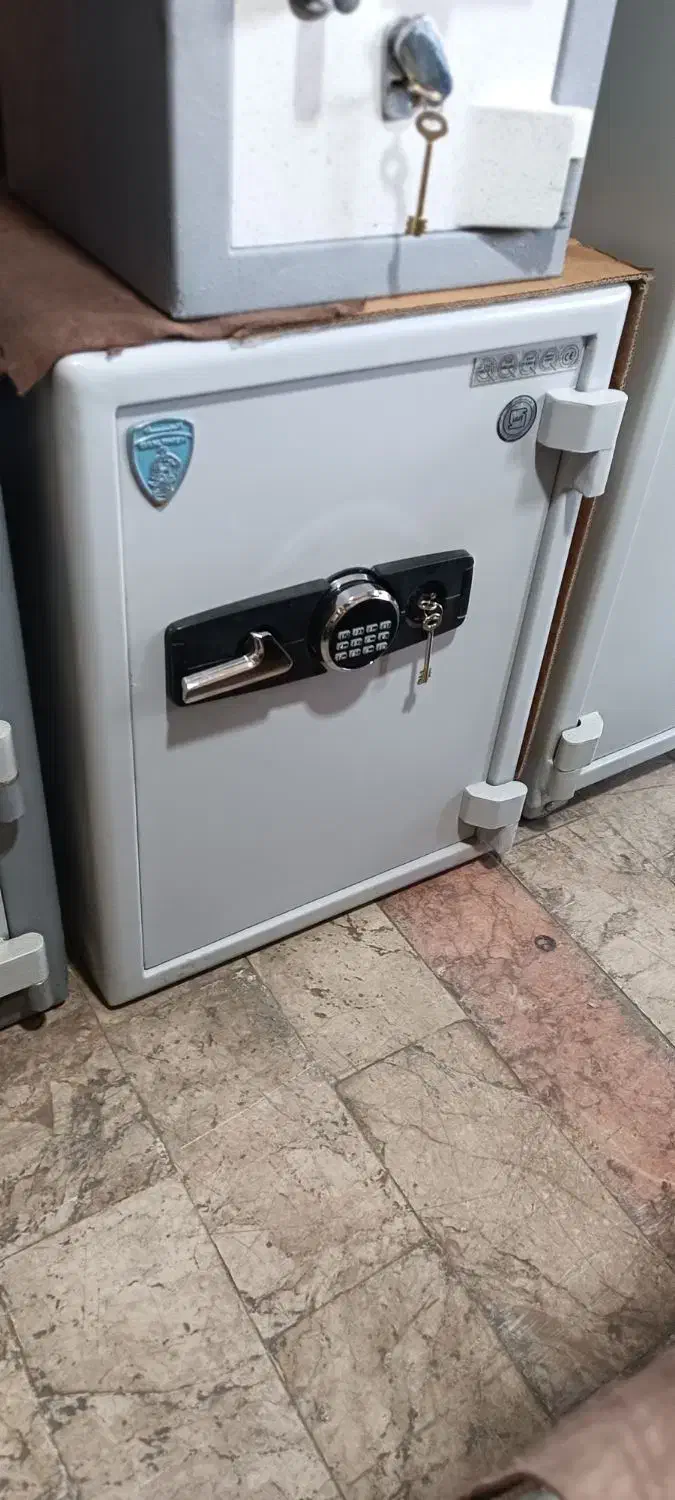 گاوصندوق گنجینه مدل GS750 در حد گاو صندوق ضدسرقت|ابزارآلات|تهران, نعمت‌آباد|دیوار