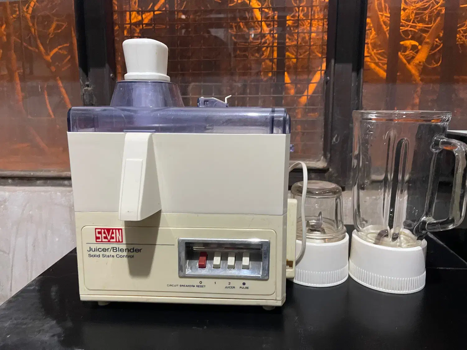 مخلوط کن|آبمیوه‌گیر و آب‌مرکبات‌گیر|الوند, |دیوار