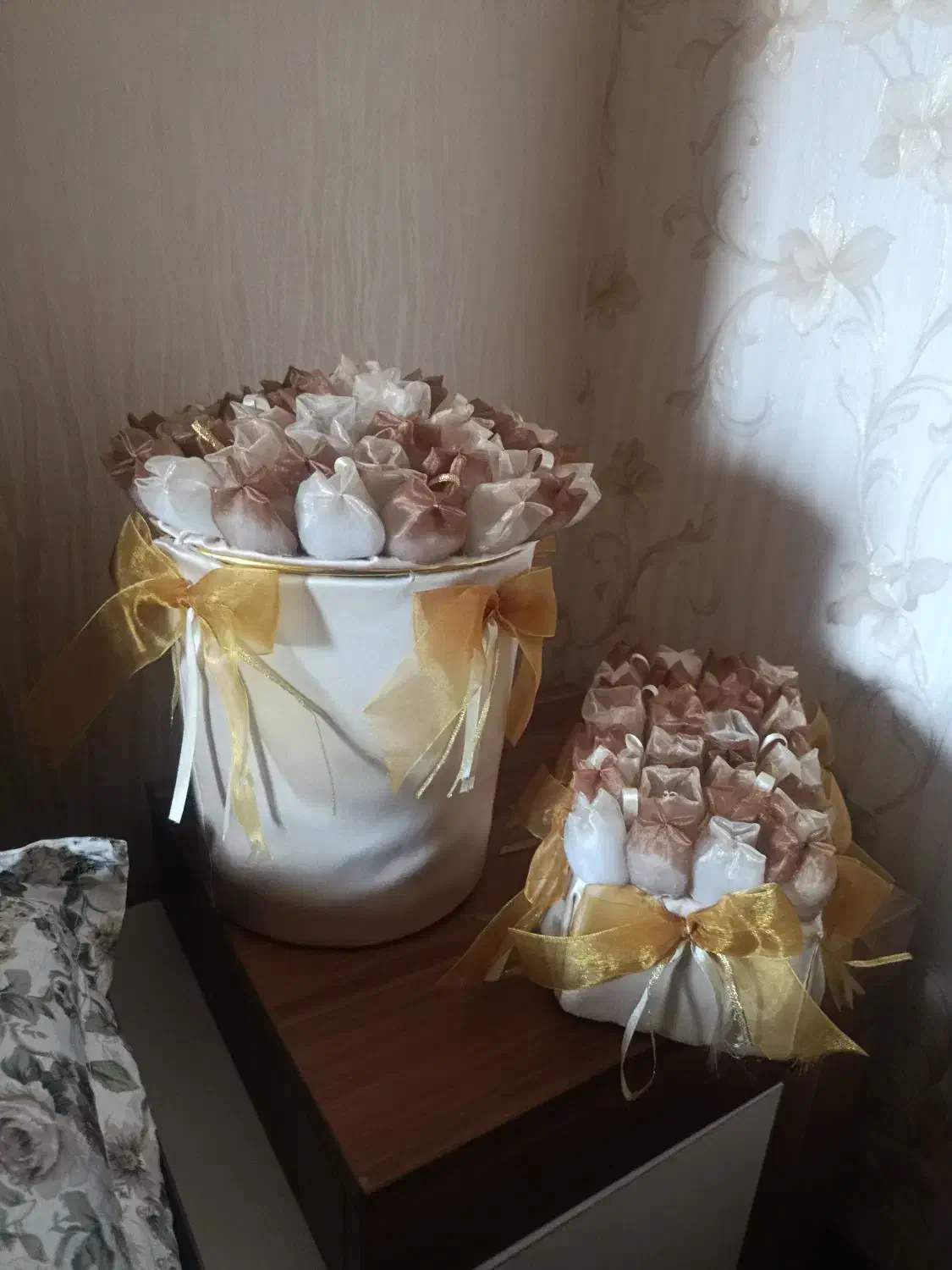 سطل و دستمال کاغذی|صنایع دستی و سایر لوازم تزئینی|قم, نوبهار|دیوار