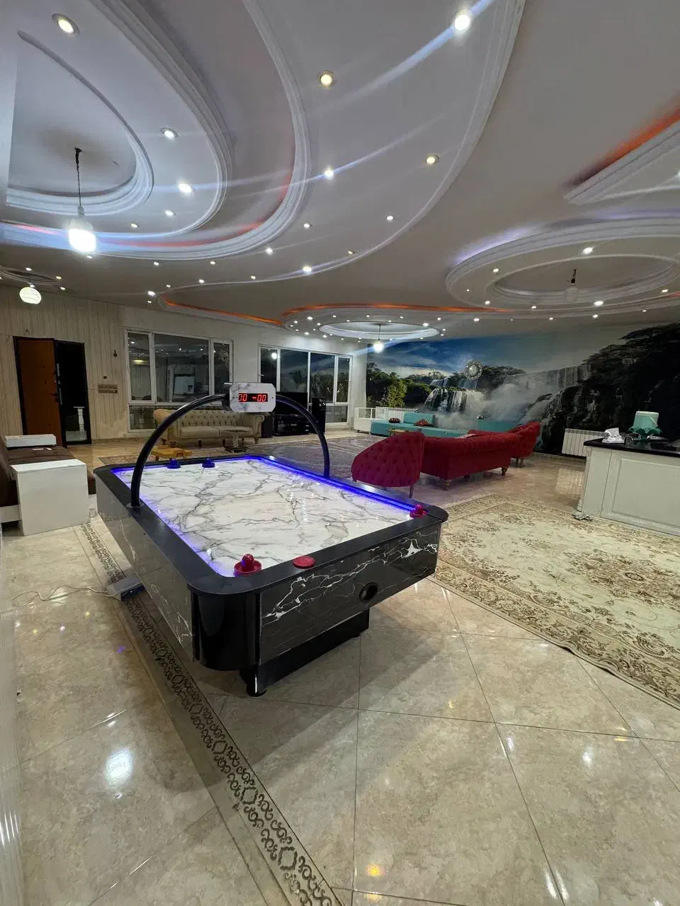 اجاره روزانه باغ ویلا بهترین لوکیشن|اجارهٔ کوتاهمدت ویلا و باغ|فردیس, قریشی|دیوار