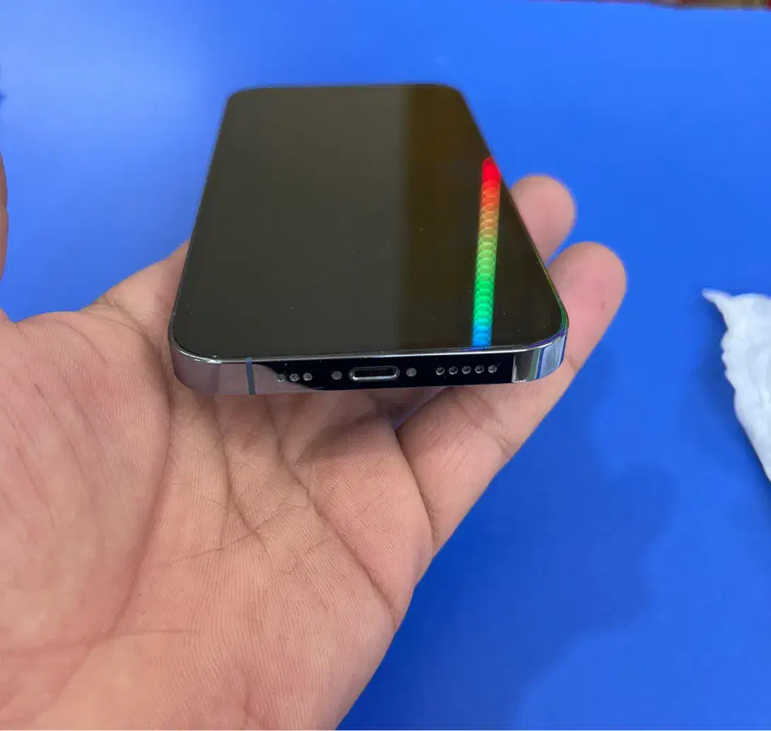 اپل iPhone 13 Pro با حافظهٔ ۲۵۶ گیگابایت|موبایل|تهران, جمهوری|دیوار