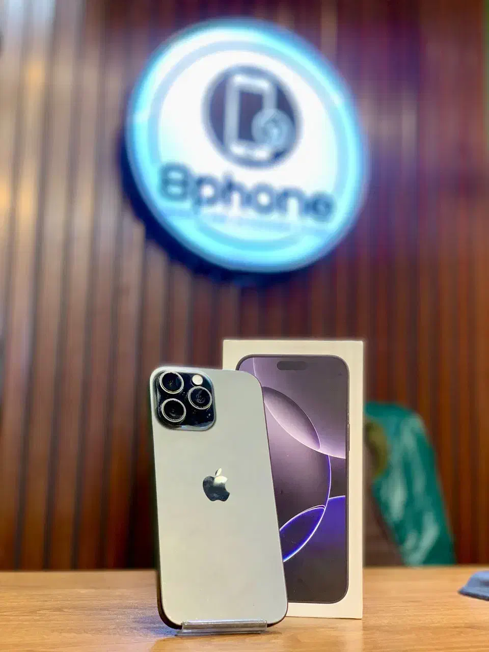 مثلآکIPhone 16 Pro Maxاستثنا|موبایل|اصفهان, احمدآباد|دیوار