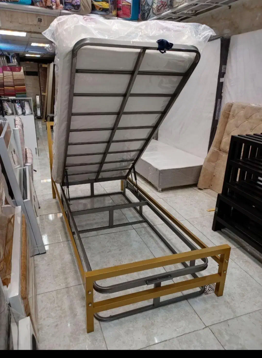 کفی تخت جکدار|تخت و سرویس خواب|سبزوار, فیاض|دیوار