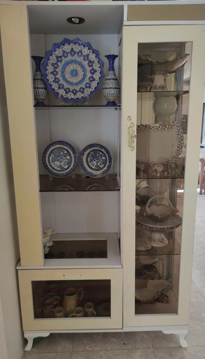 فروش بوفه و ساعت هم به صورت جداگانه وهم باهم|بوفه، ویترین، کنسول|دزفول, |دیوار