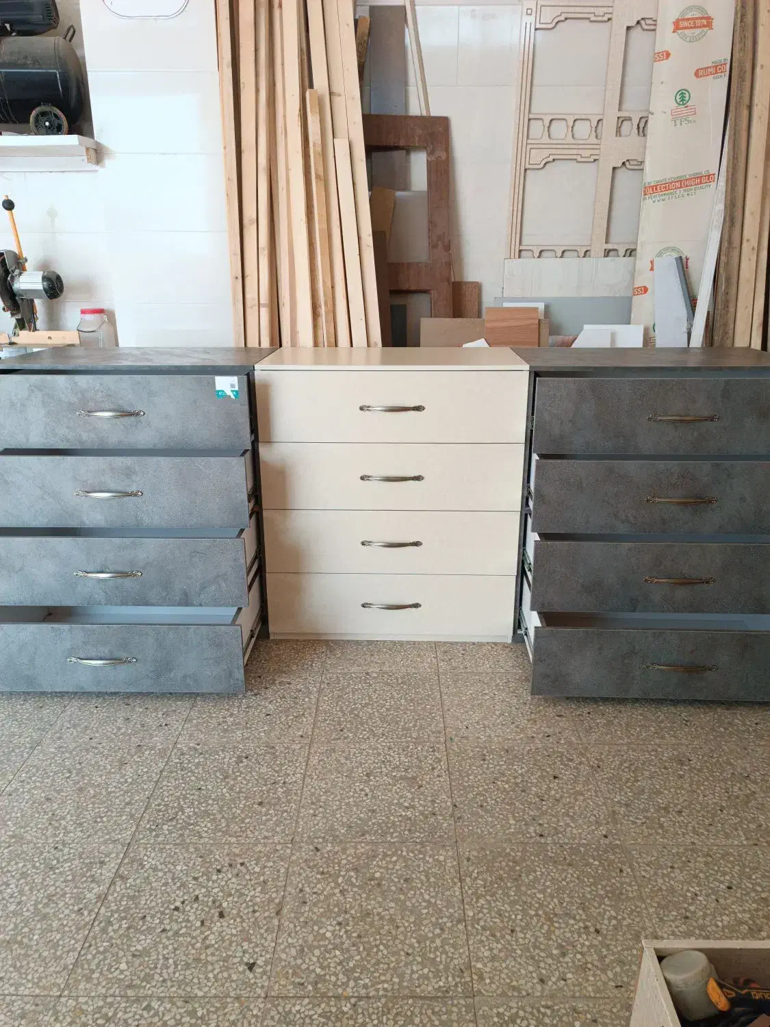 فایل لباسی|جاکفشی، کمد، دراور|زرند, |دیوار