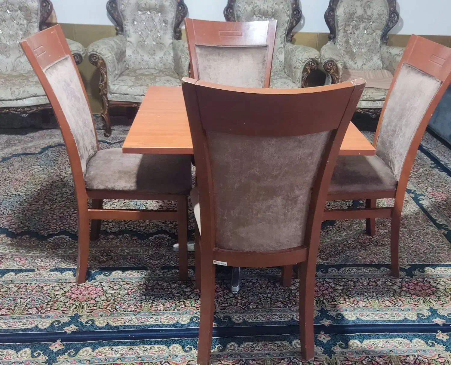 ناهار خوری چهار نفره و روروعک|میز و صندلی غذاخوری|کوهدشت, |دیوار