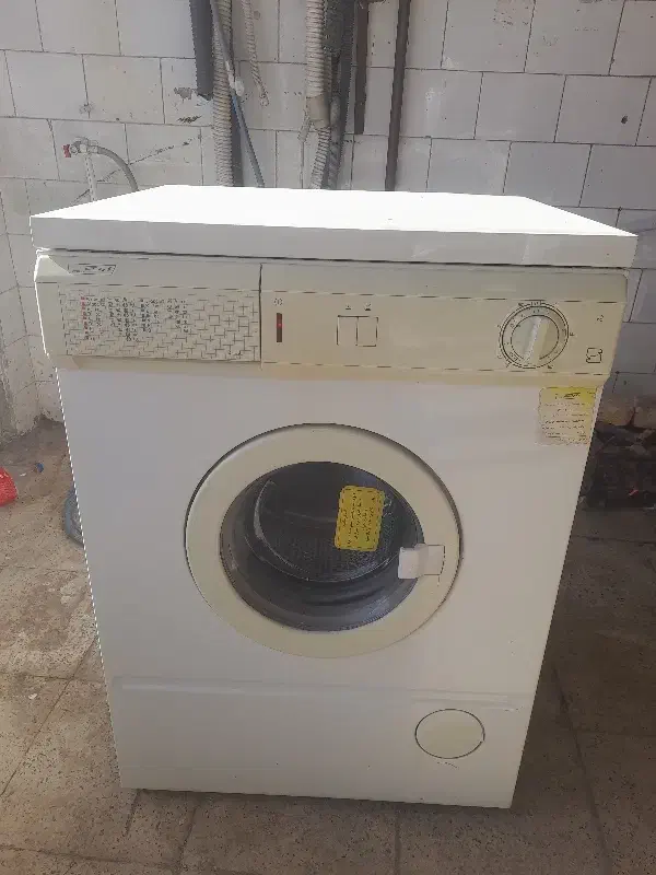 لباسشویی ارج|ماشین لباسشویی و خشک‌کن لباس|میانه, |دیوار