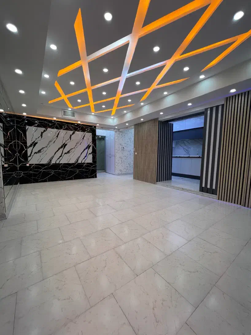 فروش آپارتمان کلید نخورده ۳ خواب در قلب پرند|فروش آپارتمان|پرند, فاز ۶|دیوار