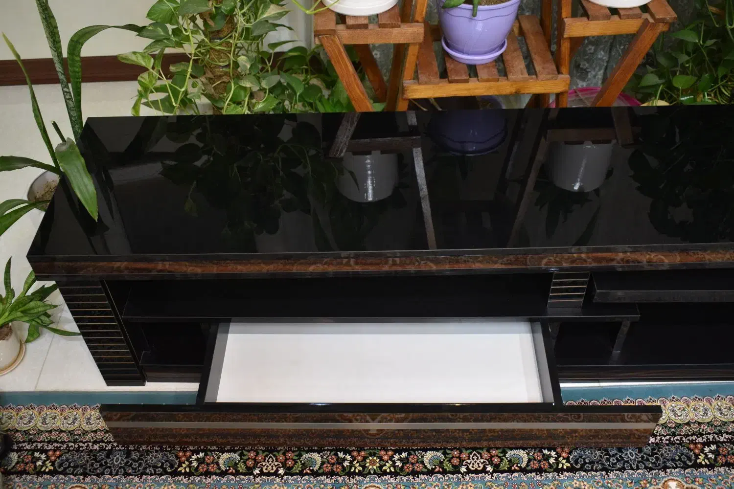 میز تلویزیون|میز تلویزیون|شیراز, شهرک گلدشت حافظ‎|دیوار