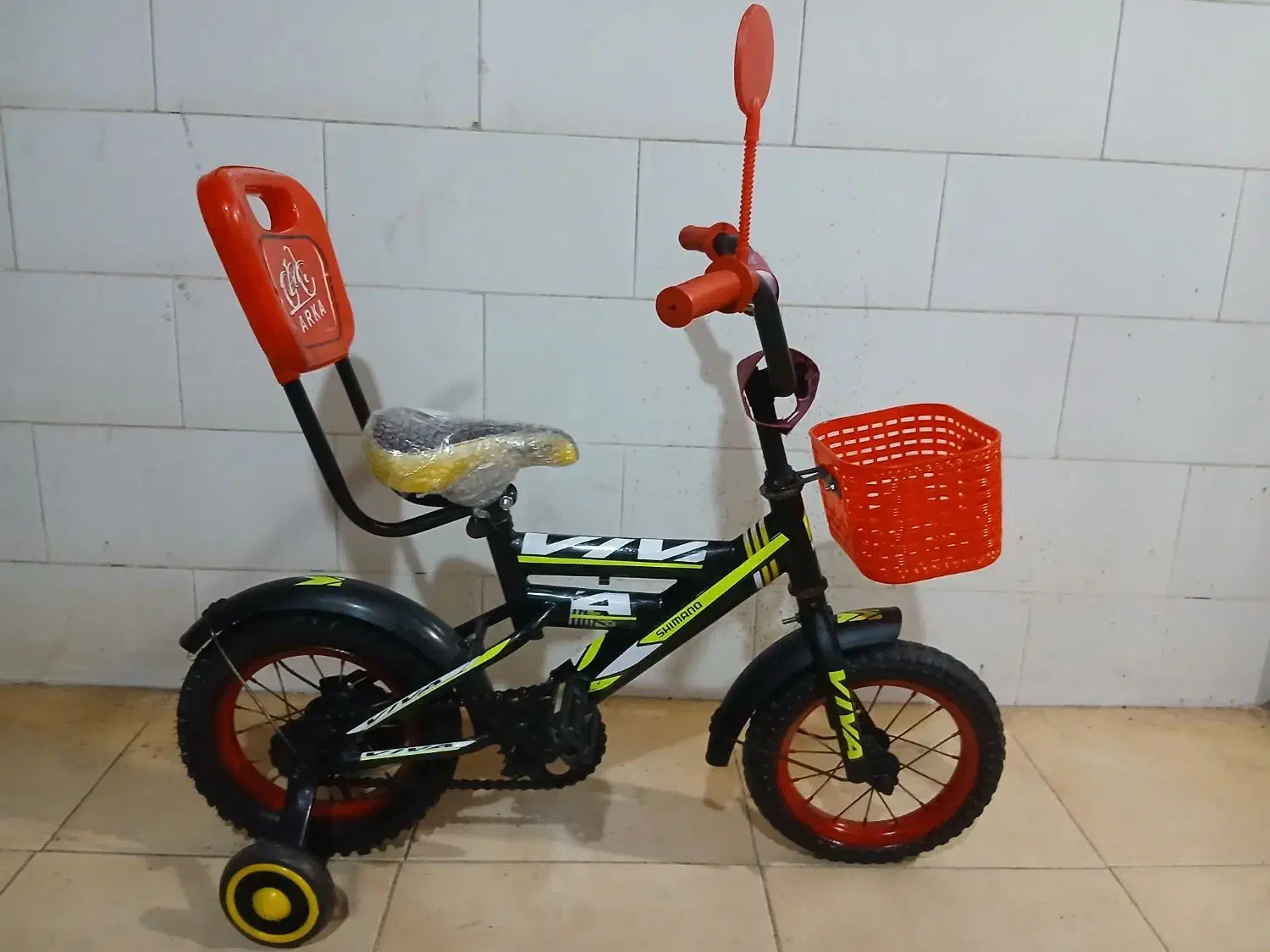 دوچرخه سایز۱۲بچگانه|دوچرخه، اسکیت، اسکوتر|اهواز, پادادشهر|دیوار