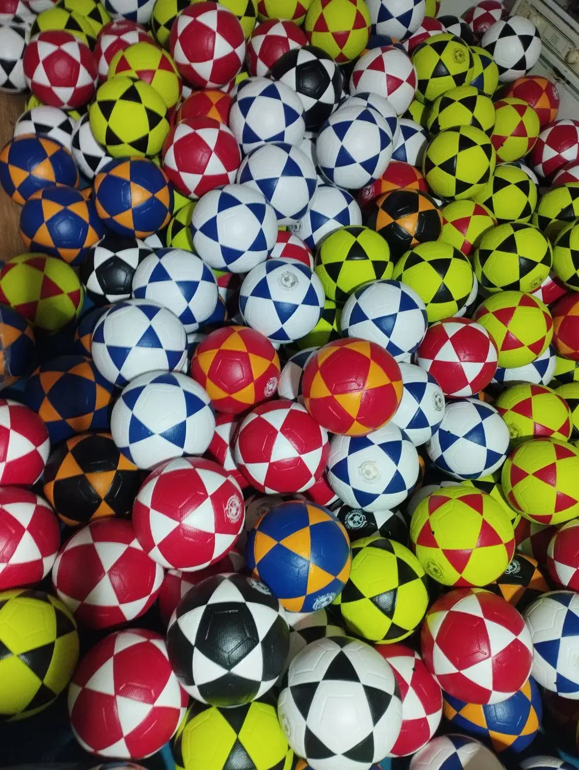 تولیدی توپ|ورزش‌های توپی|رباط‌کریم, نصیرشهر|دیوار