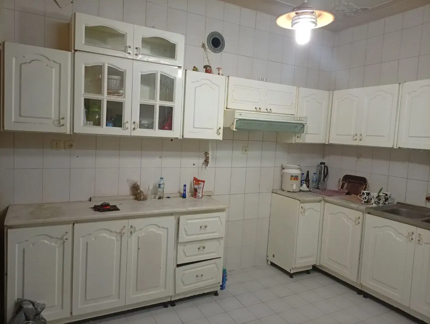 کابینت فلزی، سینک و هود در حد نو|آبچکان و نظمدهنده ظروف|شیراز, غدیر جنوبی|دیوار