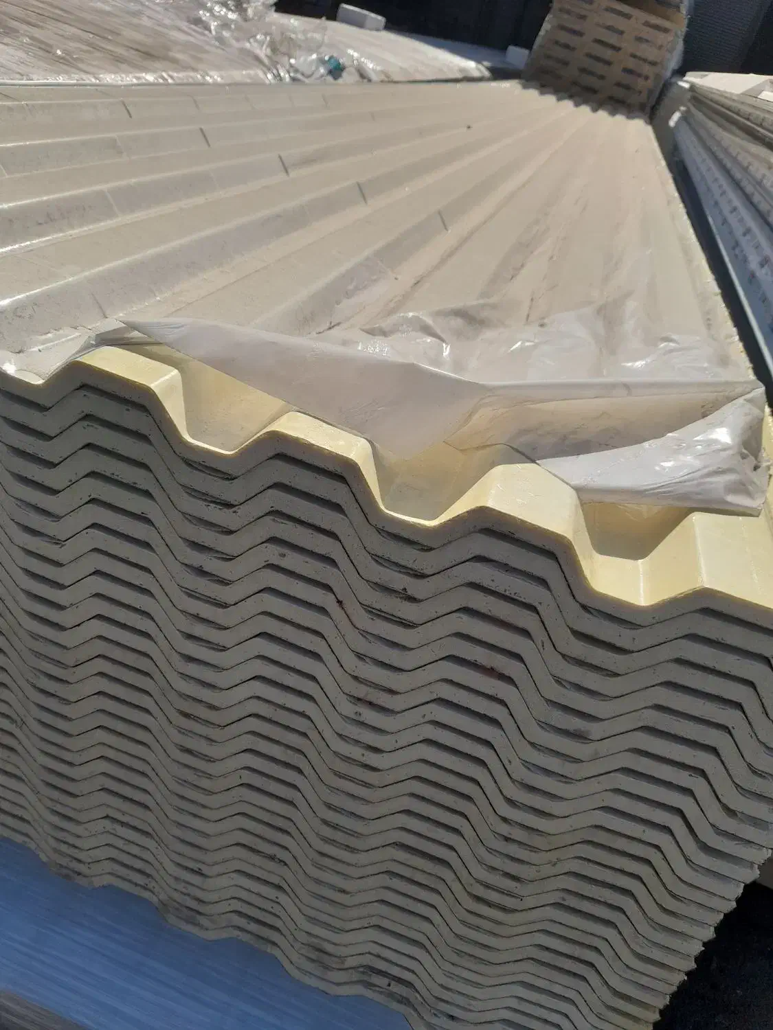 شیروانی ساندویچ پانل ایرانیت سوله خرپا|مصالح و تجهیزات ساختمان|تهران, یاخجی آباد|دیوار