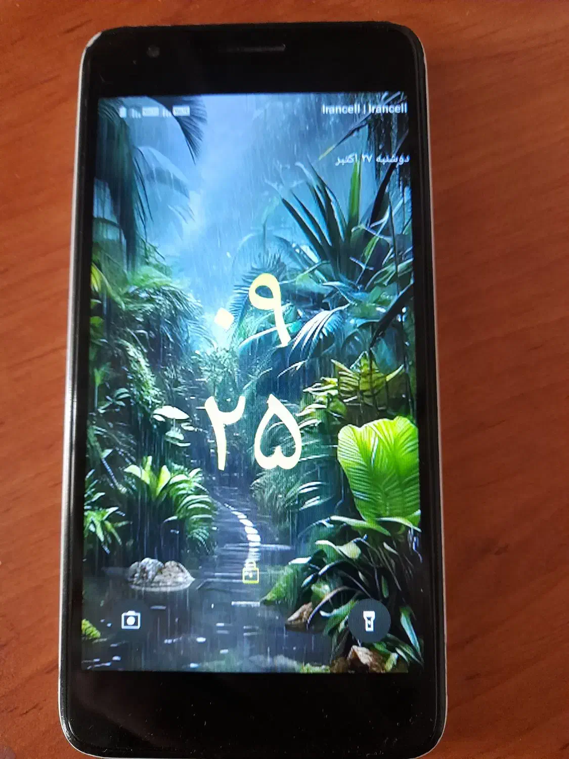 وکال v0 core با حافظهٔ ۳۲ گیگابایت|موبایل|کوهسار (البرز), |دیوار