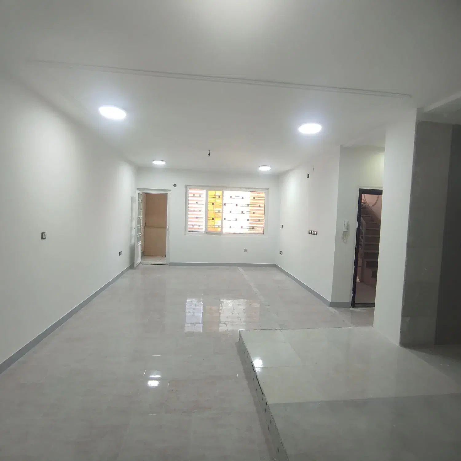 فروش آپارتمان ط ۱/ املاک اکسین/جدبابایی|فروش آپارتمان|دوگنبدان, |دیوار