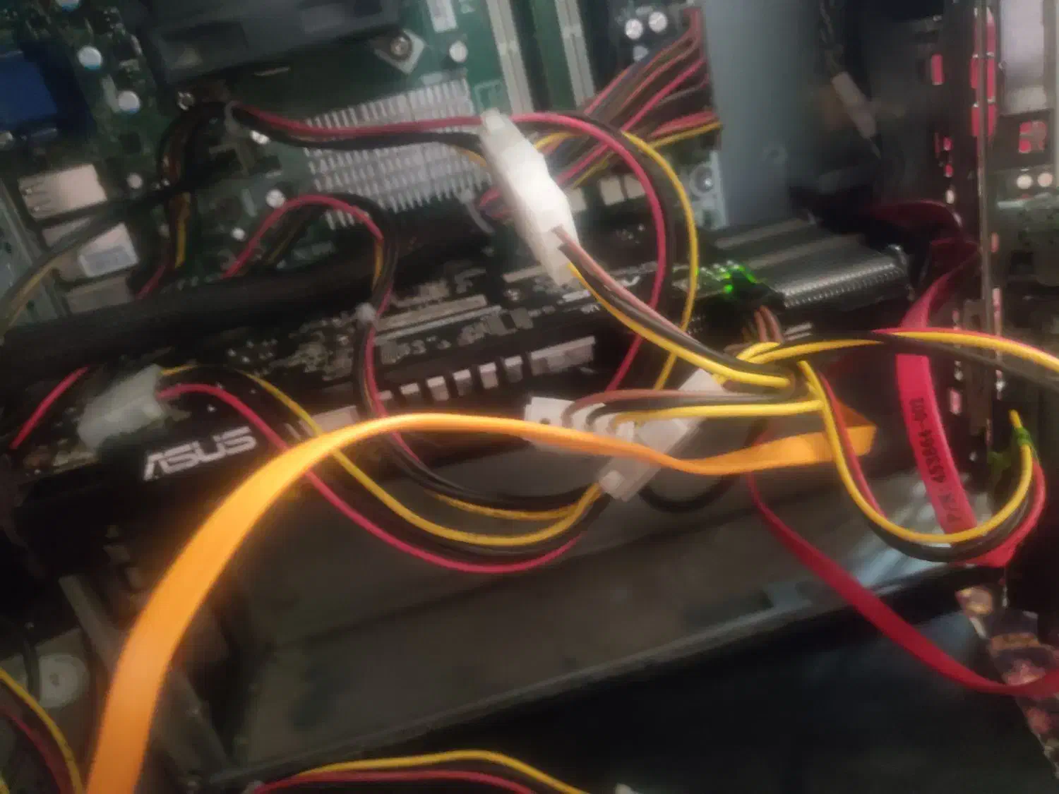 کارت گرافیک قدرتمند مناسب گیمینگ GTX 650ti gddr5|قطعات و لوازم جانبی رایانه|مراغه, |دیوار