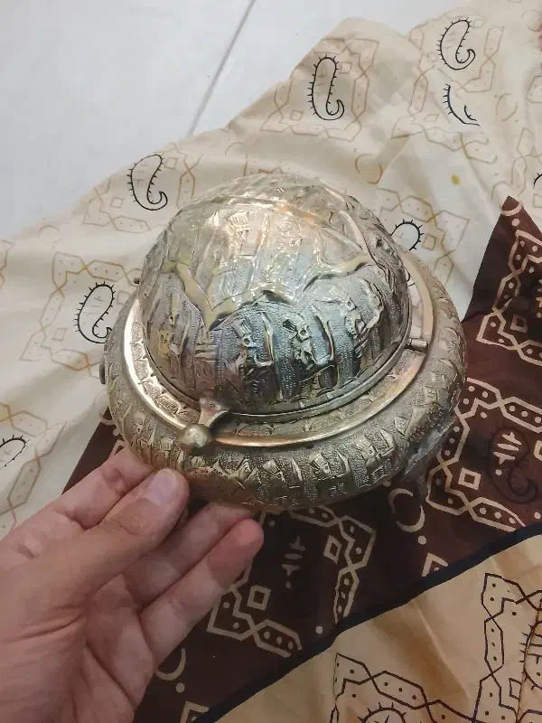 خاویار خوری برنجی قدیمی قدمت دار|کلکسیون اشیاء عتیقه|پیشوا, |دیوار