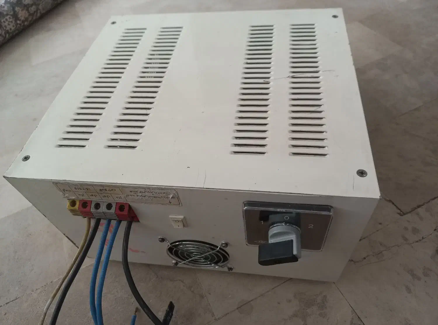 استابلایزر ۸ کیلو وات ۳۲ امپر نوسان الکتریک فاراتل|قطعات و لوازم جانبی رایانه|تهران, دریا|دیوار