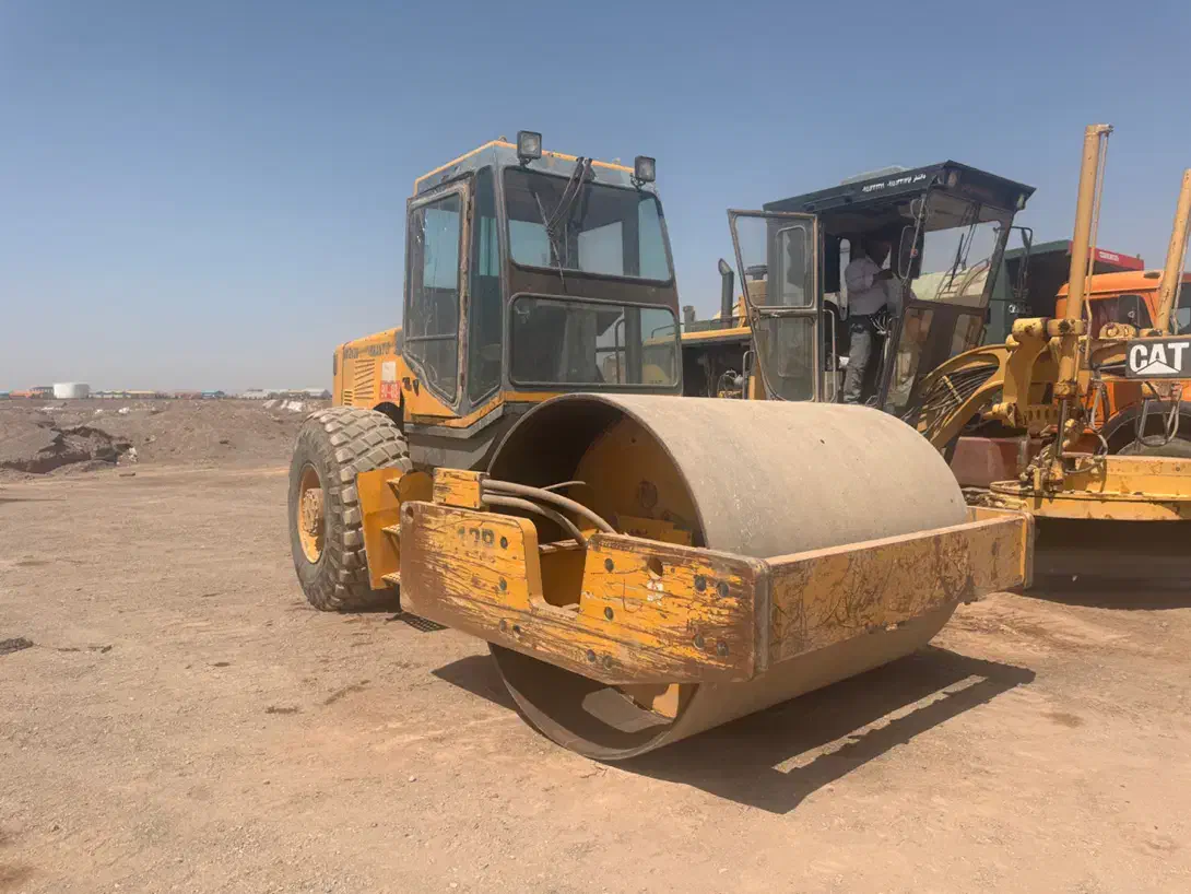 غلطک واهاتسو جفت پمپ|خودرو سنگین|رفسنجان, |دیوار