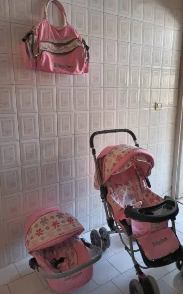 کالسکه کریر کیف|کالسکه و لوازم جانبی|شاهین‌شهر, شهرک گلدیس|دیوار