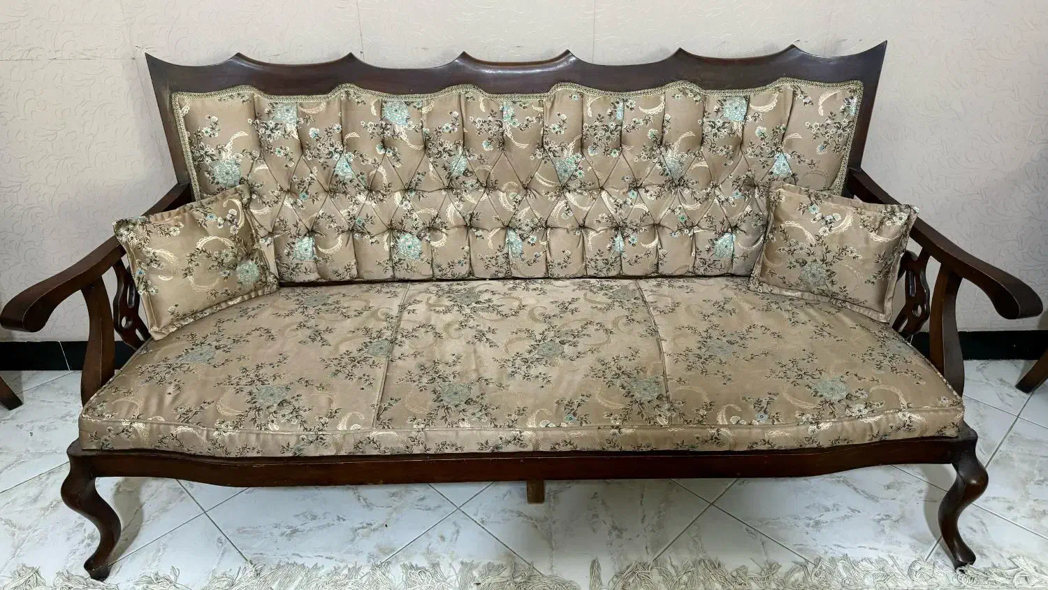 فروش مبلمان و میز ناهار خوری|مبلمان خانگی و میز عسلی|بندرعباس, |دیوار