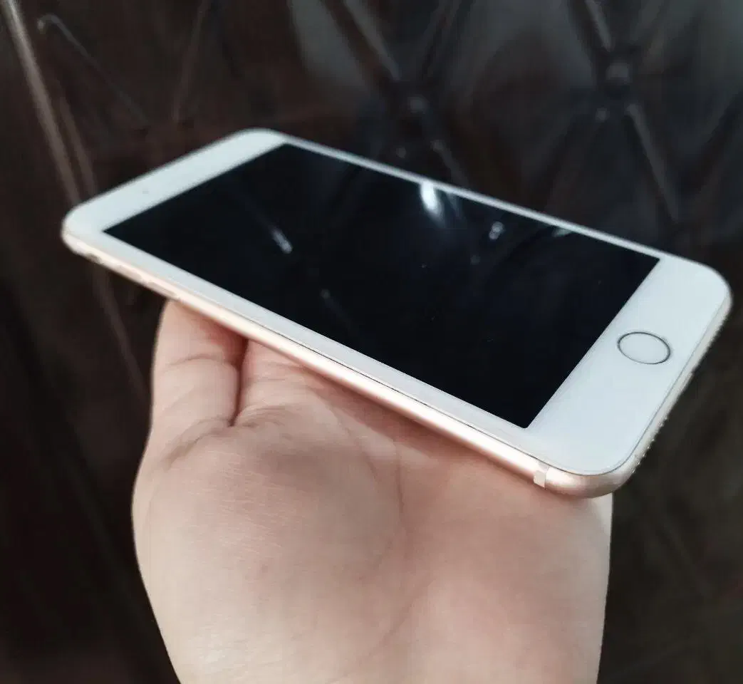 ایفون ۸ پلاس|موبایل|همدان, |دیوار