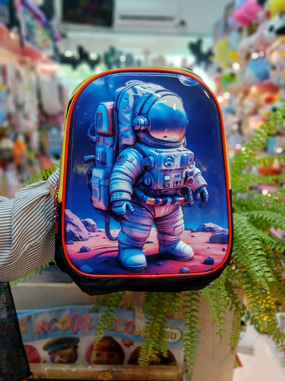 کوله پشتی کیف مدرسه خارجی فضانورد عنکبوتی بتمن|کیف، کفش، کمربند|مشهد, آزادشهر|دیوار