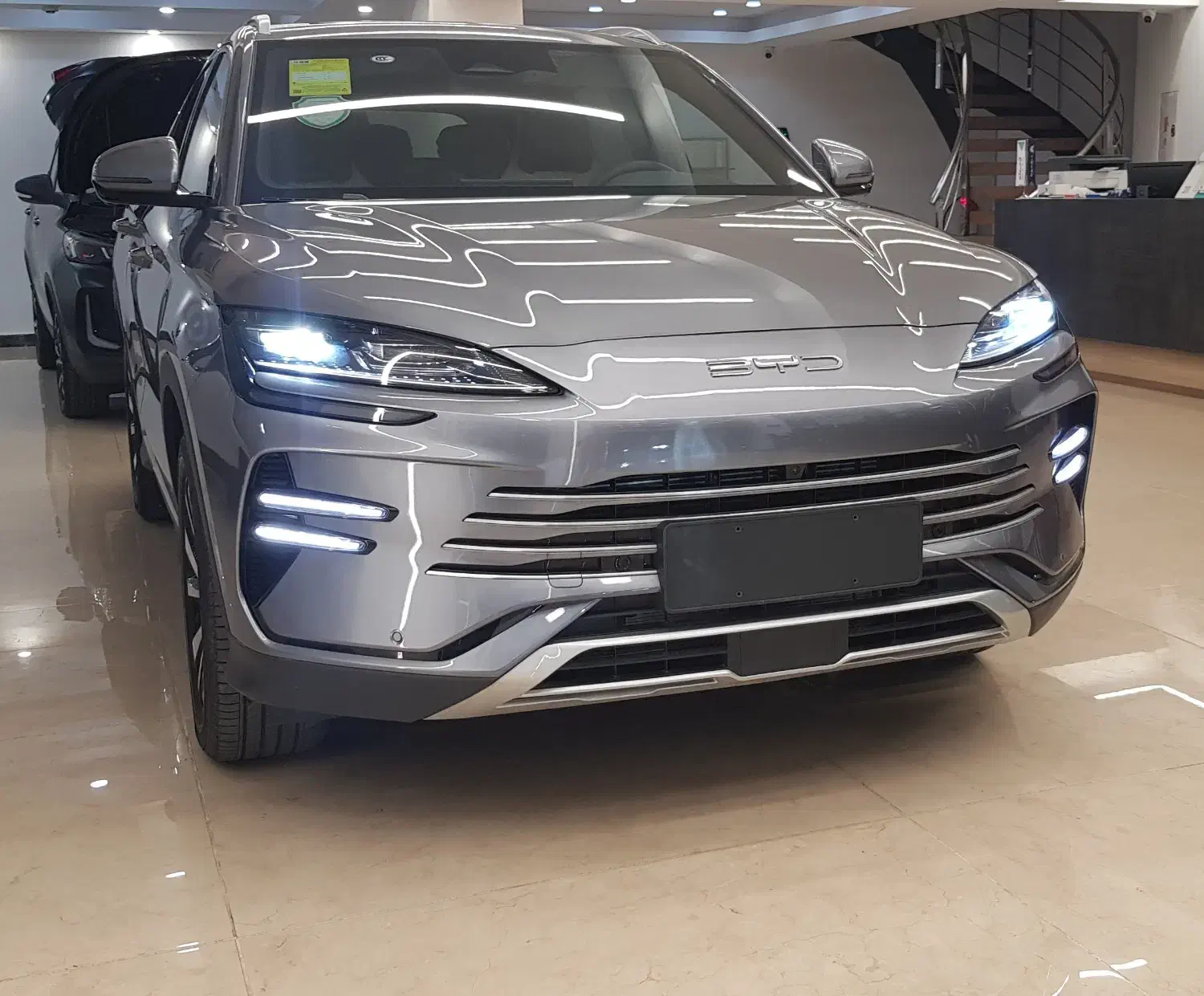 بی وای دی سانگ پلاس 2025 مجهز به چشم خدا|خودرو سواری و وانت|تهران, سعادتآباد|دیوار