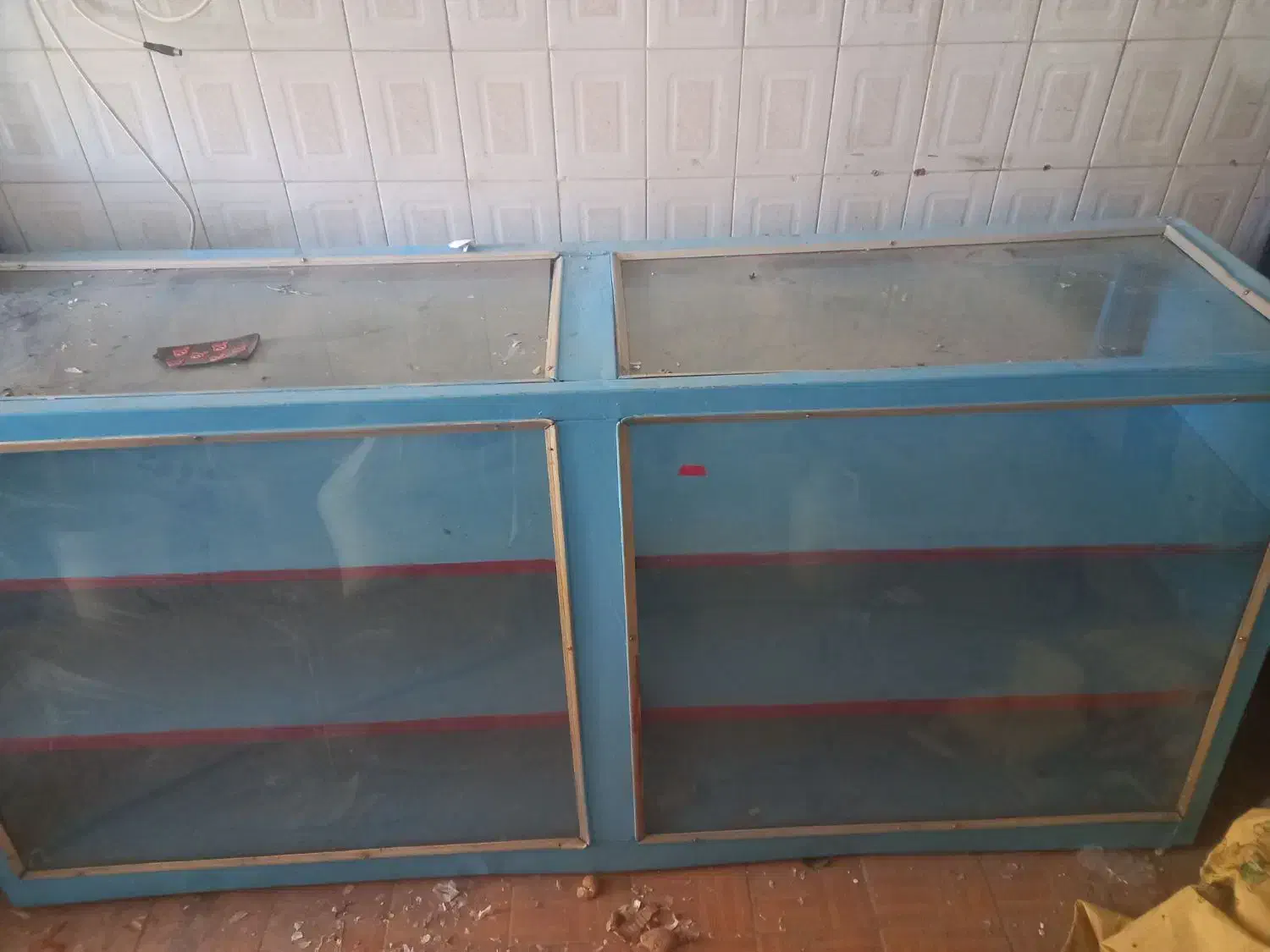 ویترین مغازه وجا اجیلی آلمینیوم وشیشه سالم|فروشگاه و مغازه|شهرکرد, |دیوار