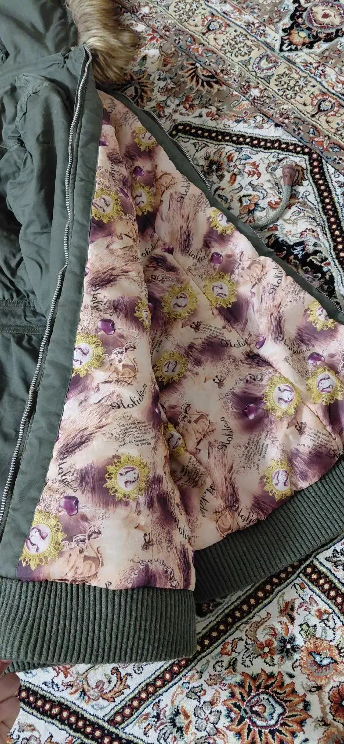 کاپشن|لباس|مشهد, کارگران|دیوار