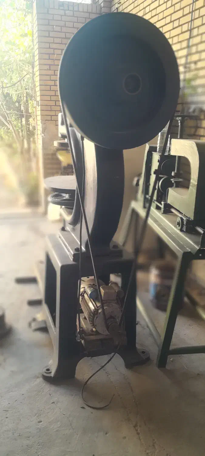 پرس ، کوشن پنوماتیک، میز پرس، نورد|ماشینآلات صنعتی|اصفهان, عاشقآباد|دیوار