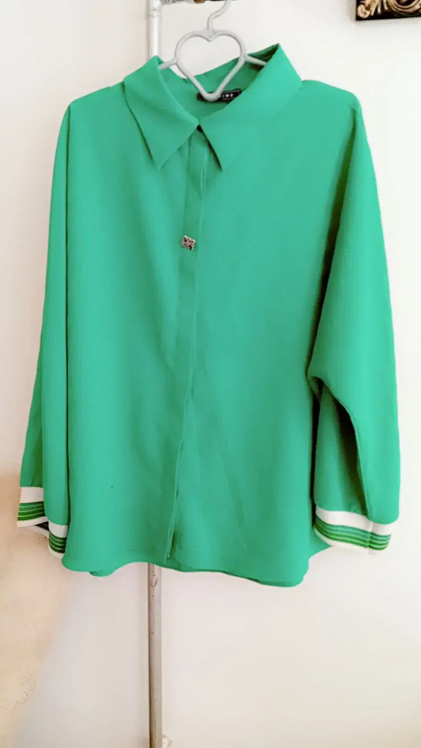 بلوزوشومیز|لباس|اهر, |دیوار