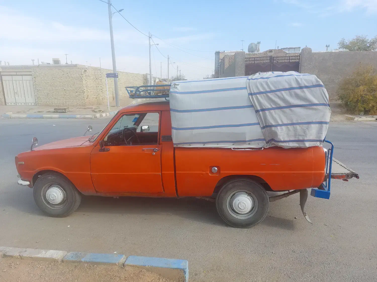 مزدا خانگی ۱۰۰۰|خودرو سواری و وانت|اصفهان, پارک خبرنگار|دیوار