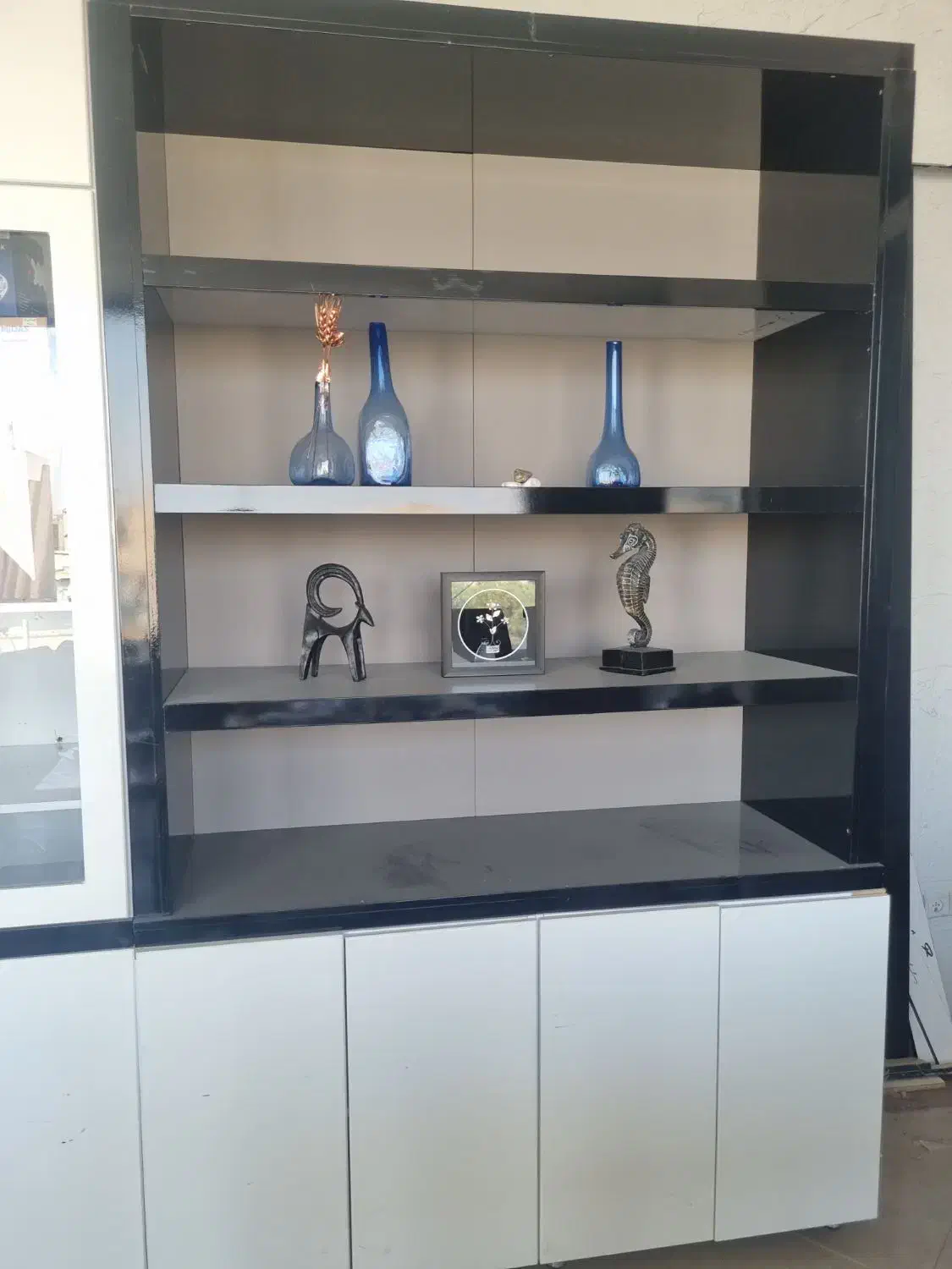 میز و دکور اداری|دفتر کار|سیرجان, |دیوار