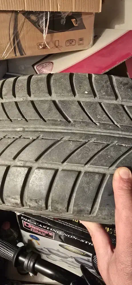 فروش لاستیک|قطعات یدکی و لوازم جانبی|شیراز, درکی|دیوار