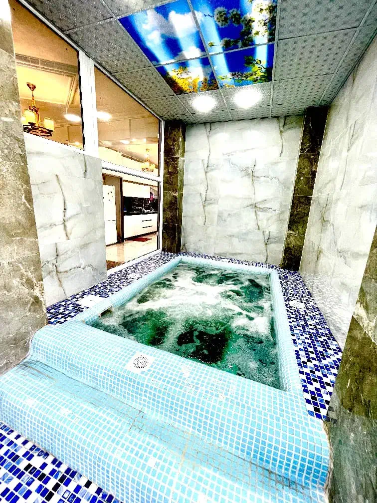 باغ ویلا(سربست با استخرسرپوشیده،روباز،جکوزی،|اجارهٔ کوتاه‌مدت ویلا و باغ|سپیدان, |دیوار