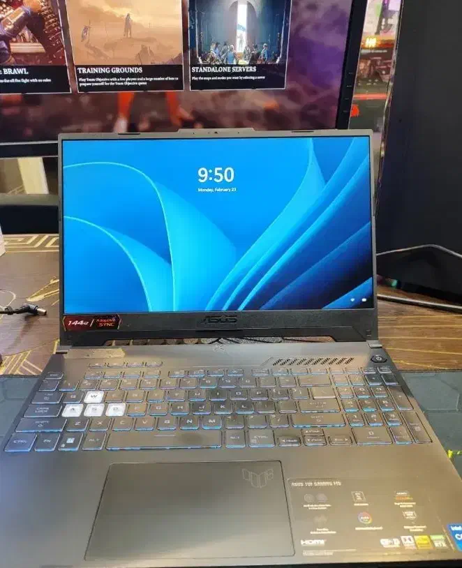 tuf gaming|رایانه همراه|اصفهان, باغ زرشک|دیوار