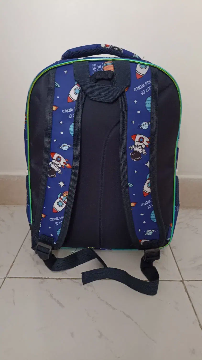 کوله پشتی مدرسه نو|کیف، کفش، کمربند|کرج, گلشهر|دیوار